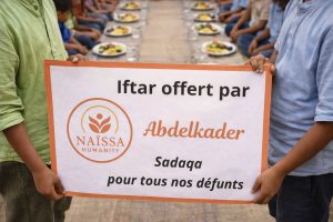 Iftar dédié avec affiche personnalisée, 50 Iftars et +